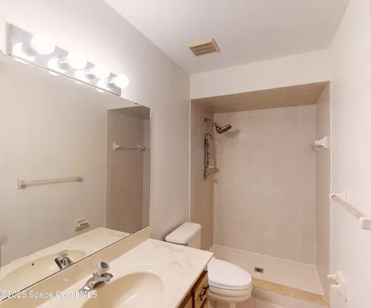 $1,850 | 9017 Manchester Lane, Unit 21E, West Melbourne, FL 32904