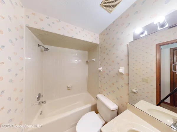 $1,850 | 9017 Manchester Lane, Unit 21E, West Melbourne, FL 32904