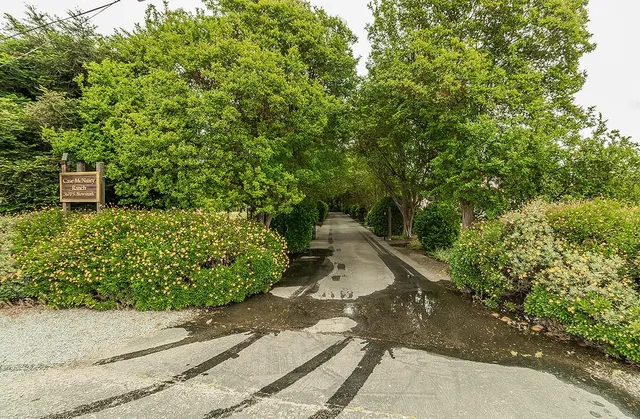 $1,550,000 | 3670 South Newmark Avenue, Sanger, CA 93657