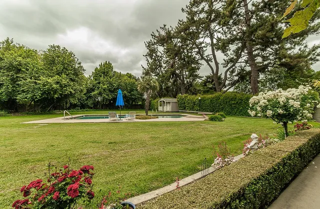 $1,550,000 | 3670 South Newmark Avenue, Sanger, CA 93657