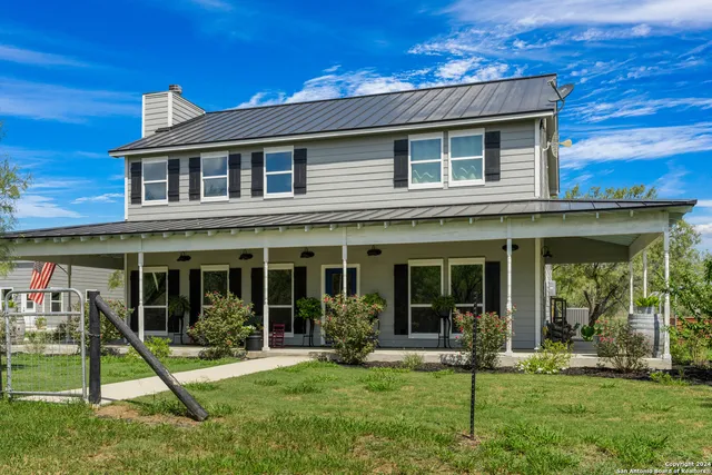 $649,900 | 3874-east Fm 140, Jourdanton, TX 78026