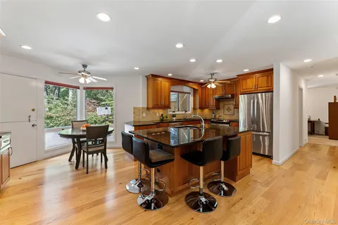 $1,799,000 | 52 Sprain Valley Road, Scarsdale, NY 10583