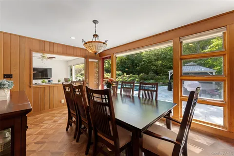 $1,799,000 | 52 Sprain Valley Road, Scarsdale, NY 10583