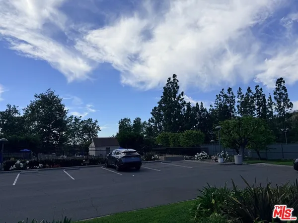 $4,700 | 12 Moss Glen, Unit 9, Irvine, CA 92603