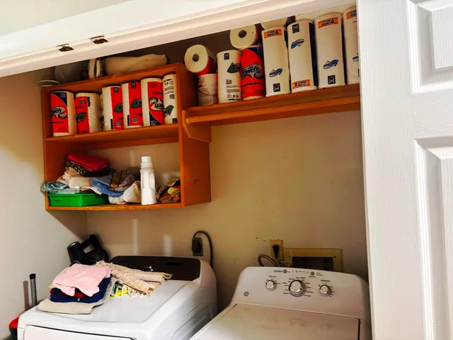 a view of house with outdoor space