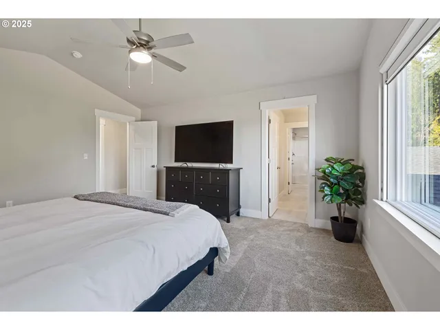 $525,000 | 2458 Northeast Sweetwater Road, Estacada, OR 97023