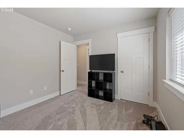 $525,000 | 2458 Northeast Sweetwater Road, Estacada, OR 97023