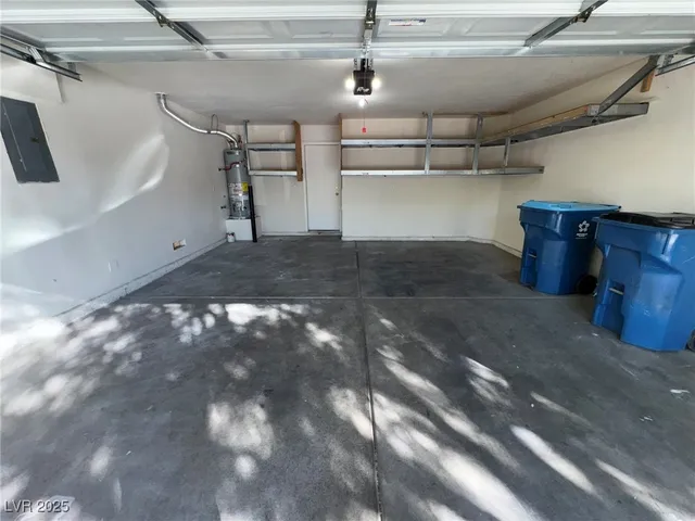 $1,900 | 11020 Meadow Leaf Avenue, Las Vegas, NV 89144