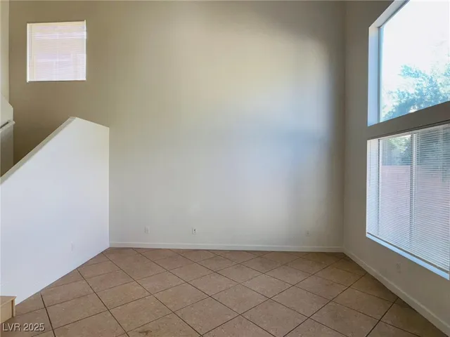 $1,900 | 11020 Meadow Leaf Avenue, Las Vegas, NV 89144