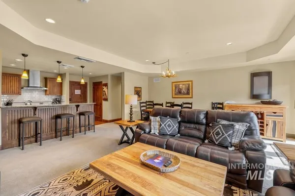 $750,000 | 616 North 3rd Street, Unit 304, McCall, ID 83638