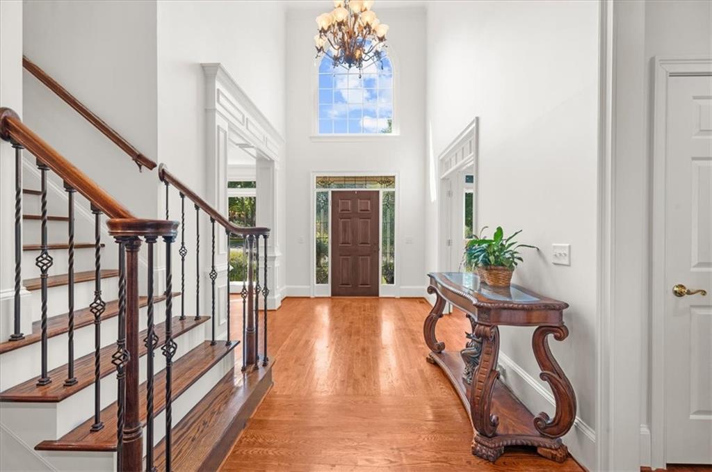 7630 Stratton Point Suwanee, GA 30024 - Photo 15 of 97