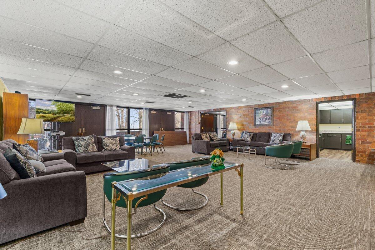 111 11th Street, Unit 3AN Racine, WI 53403 - Photo 22 of 28 Community Room