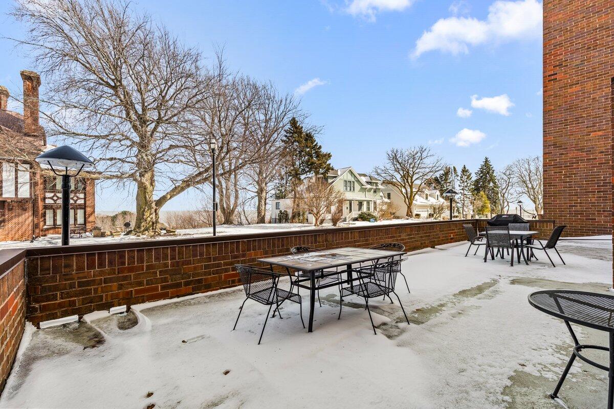 111 11th Street, Unit 3AN Racine, WI 53403 - Photo 25 of 28 Community Patio