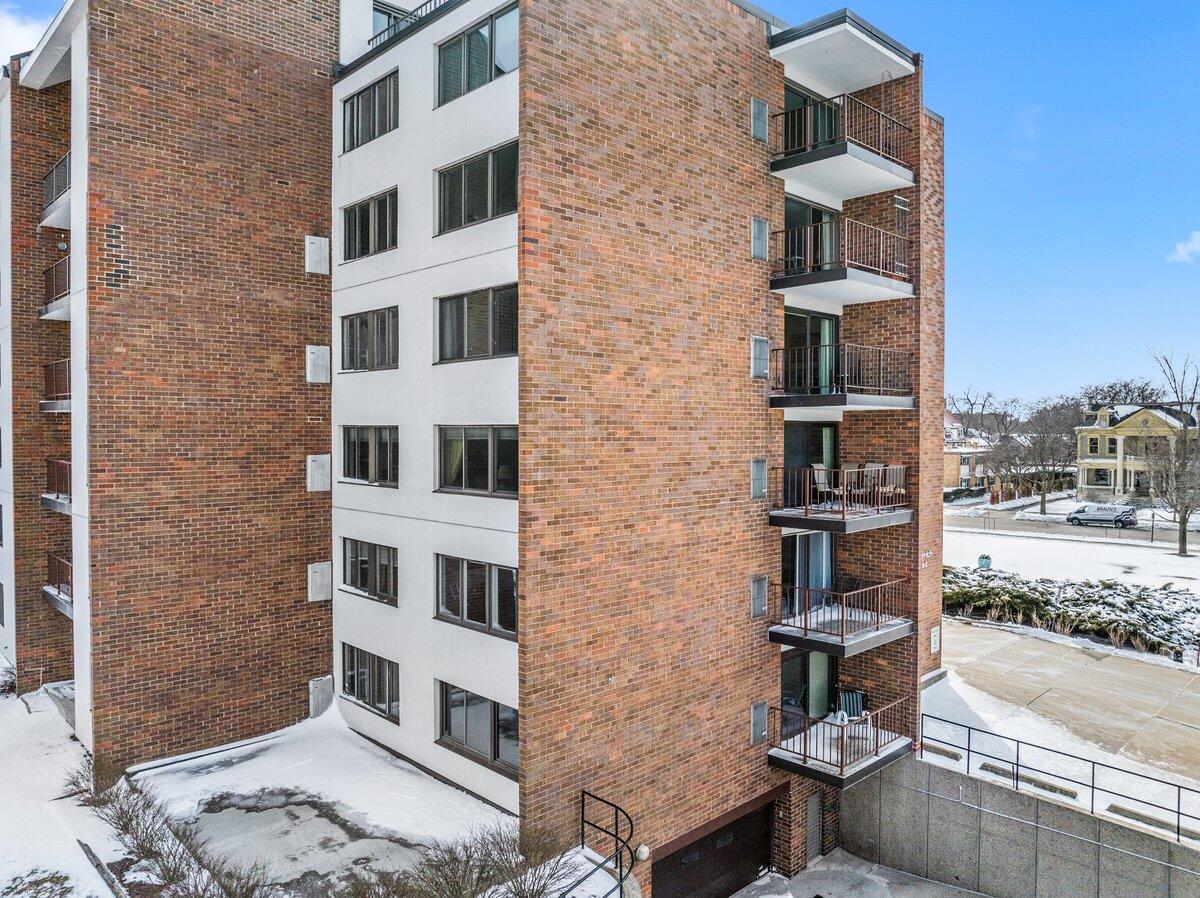 111 11th Street, Unit 3AN Racine, WI 53403 - Photo 26 of 28 View of Patio