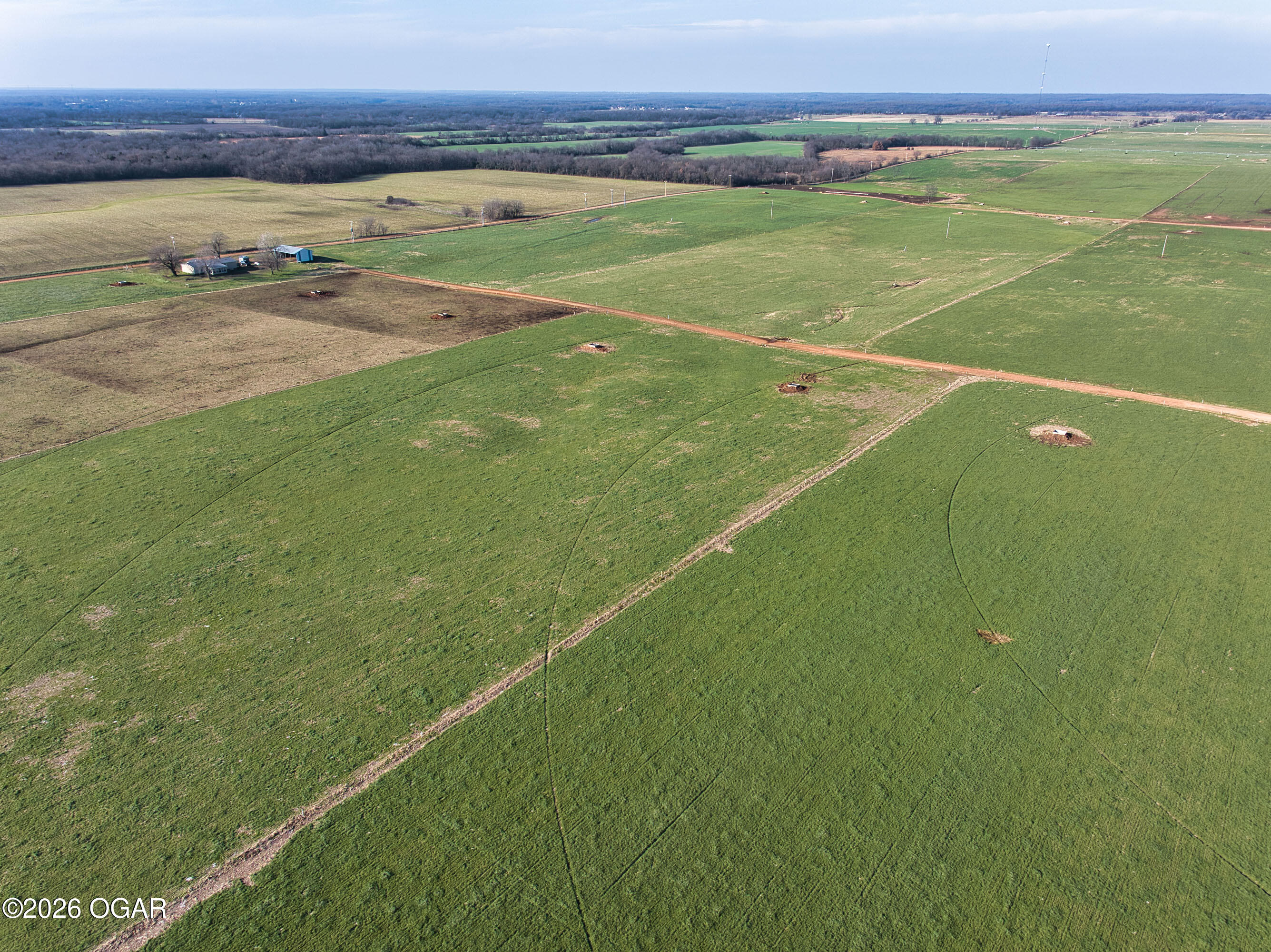 24990 Kentucky Road Granby, MO 64844 - Photo 8 of 61 DJI_20251205143004_0012_D
