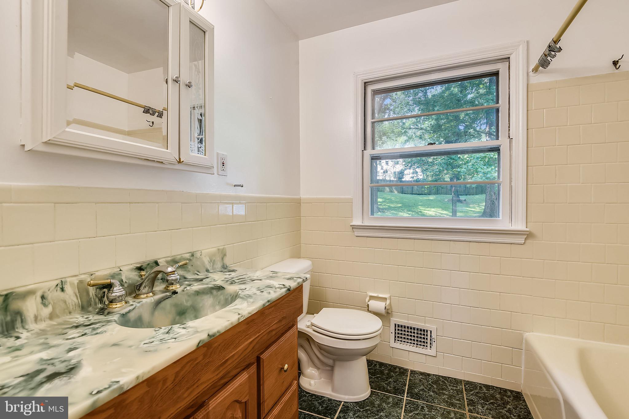 7 Roe Lane Arnold, MD 21012 - Photo 20 of 44 Gallery Image 20