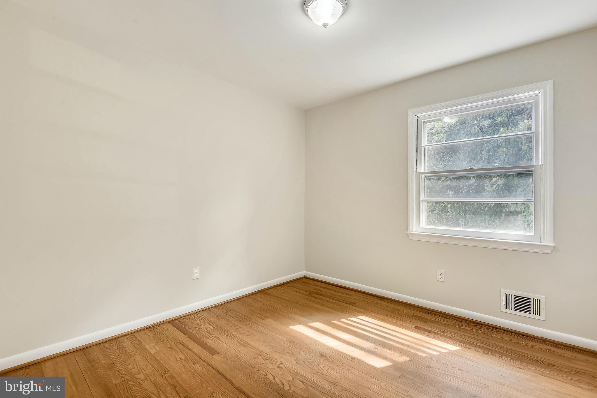 7 Roe Lane Arnold, MD 21012 - Photo 21 of 44 Gallery Image 21