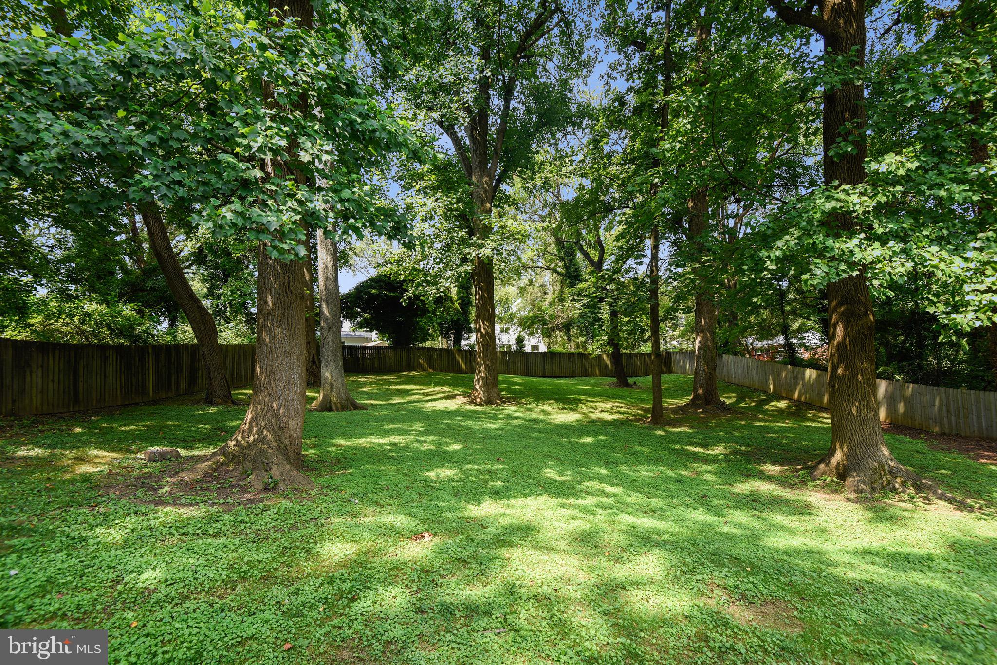 7 Roe Lane Arnold, MD 21012 - Photo 6 of 44 Gallery Image 6