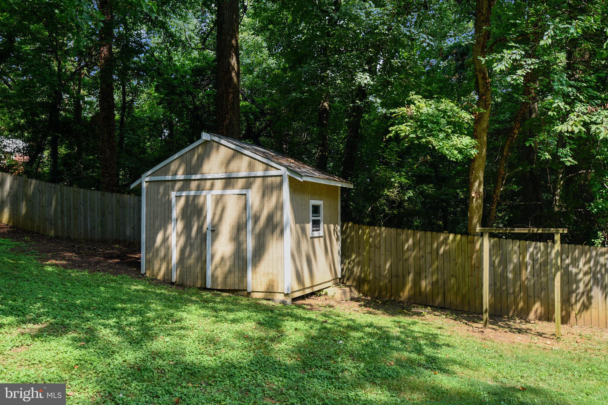 7 Roe Lane Arnold, MD 21012 - Photo 8 of 44 Gallery Image 8