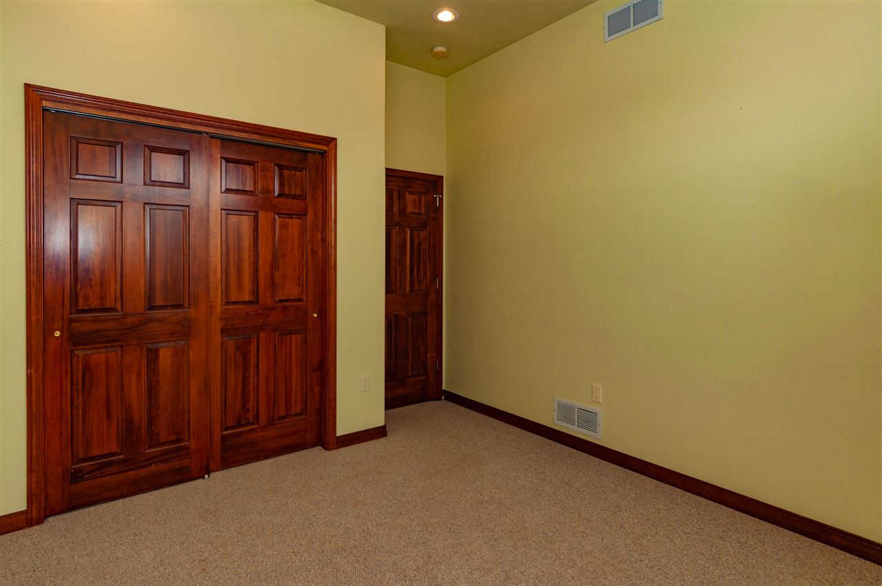 892 Overview Road Grand Junction, CO 81506 - Photo 13 of 42 Gallery Image 13