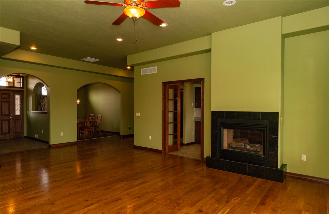 892 Overview Road Grand Junction, CO 81506 - Photo 8 of 42 Gallery Image 8