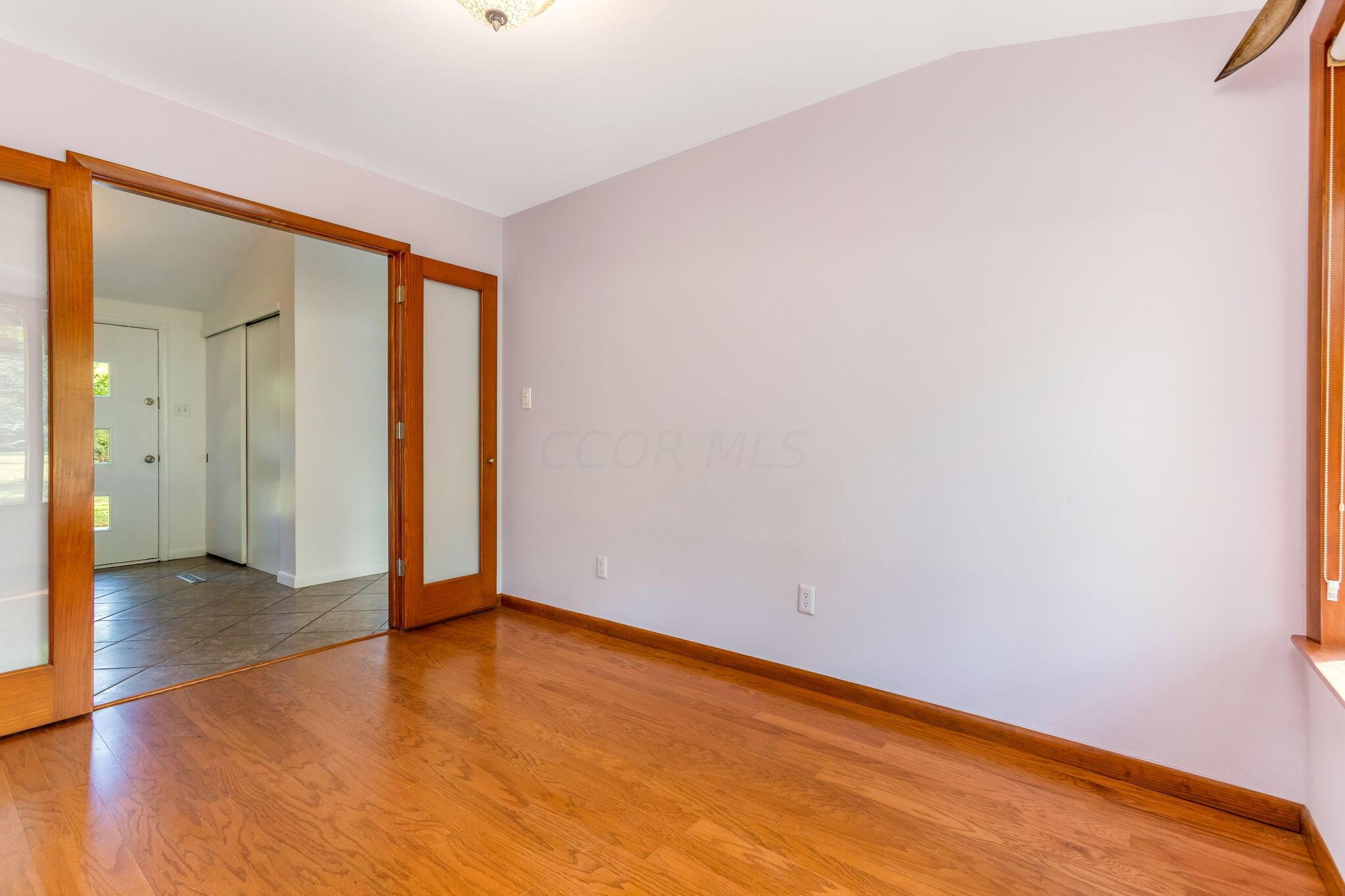 3231 Fishinger Road Columbus, OH 43221 - Photo 19 of 53 Office