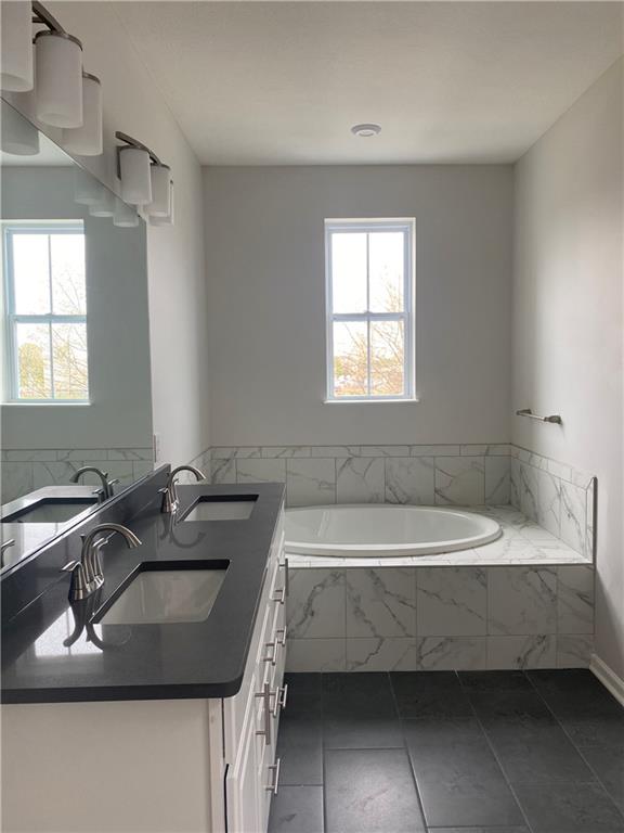 9308 Hawkins Road Indianapolis, IN 46216 - Photo 4 of 12