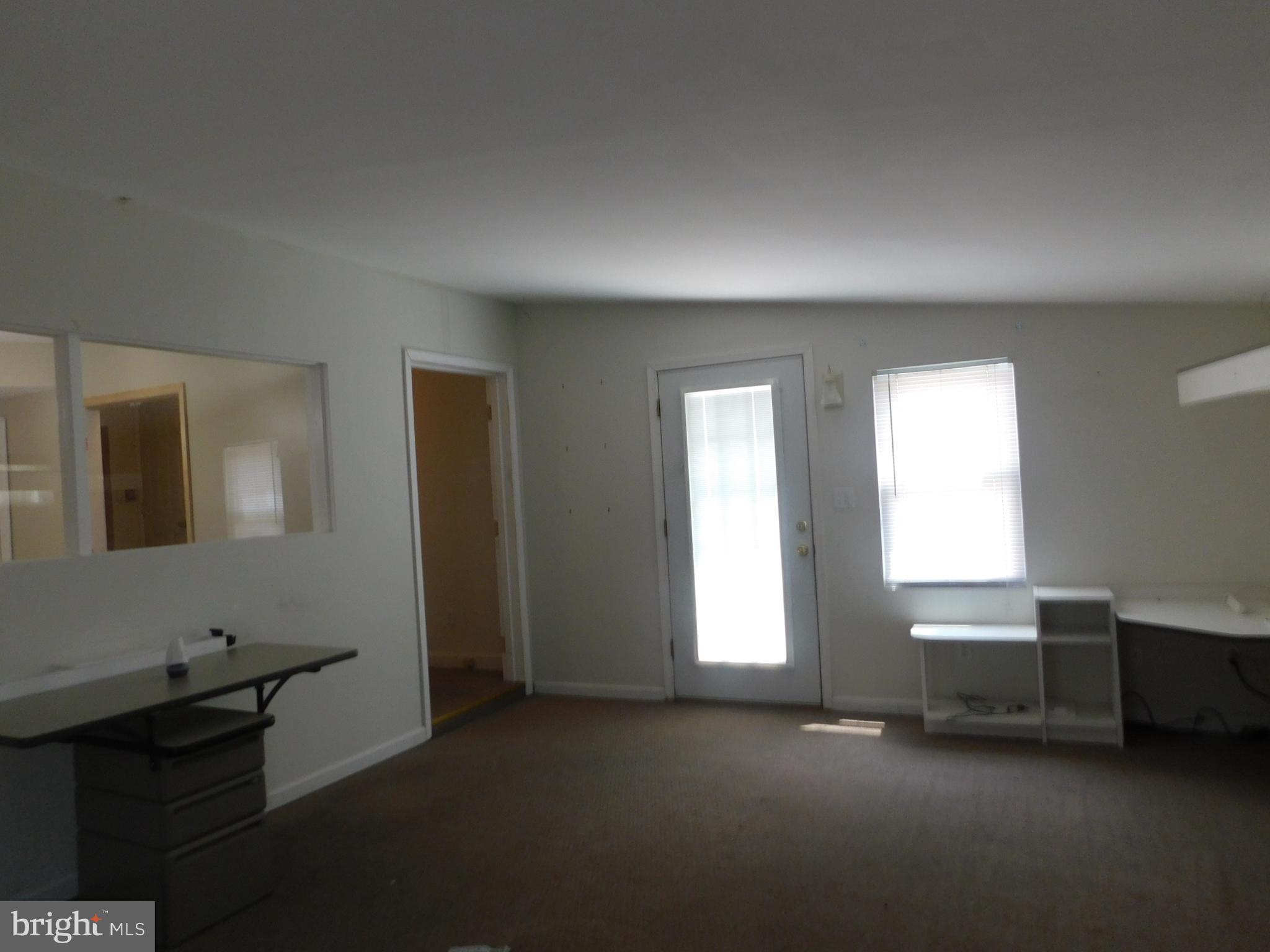 178 Airport Road New Castle, DE 19720 - Photo 5 of 19 Gallery Image 5