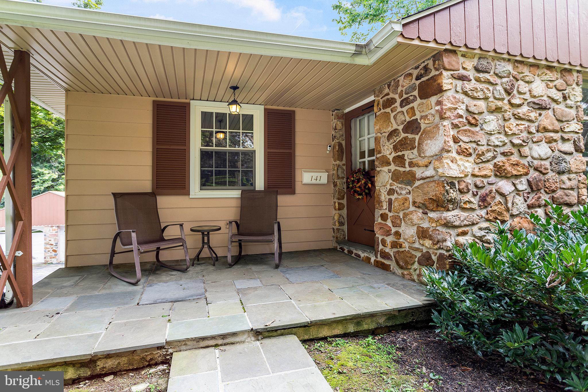 141 Ashley Road Newtown Square, PA 19073 - Photo 3 of 29