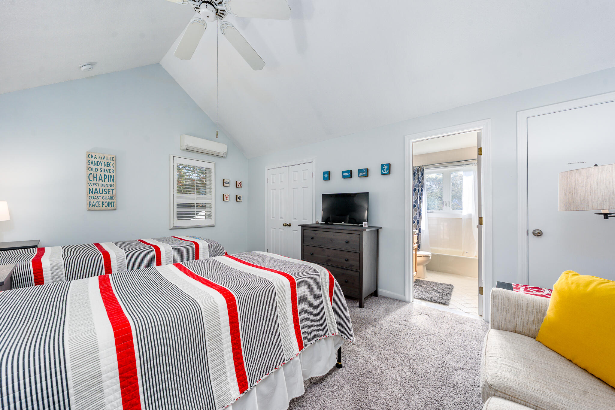 104 Howland Circle, Unit 104 Brewster, MA 02631 - Photo 18 of 29 Bedroom