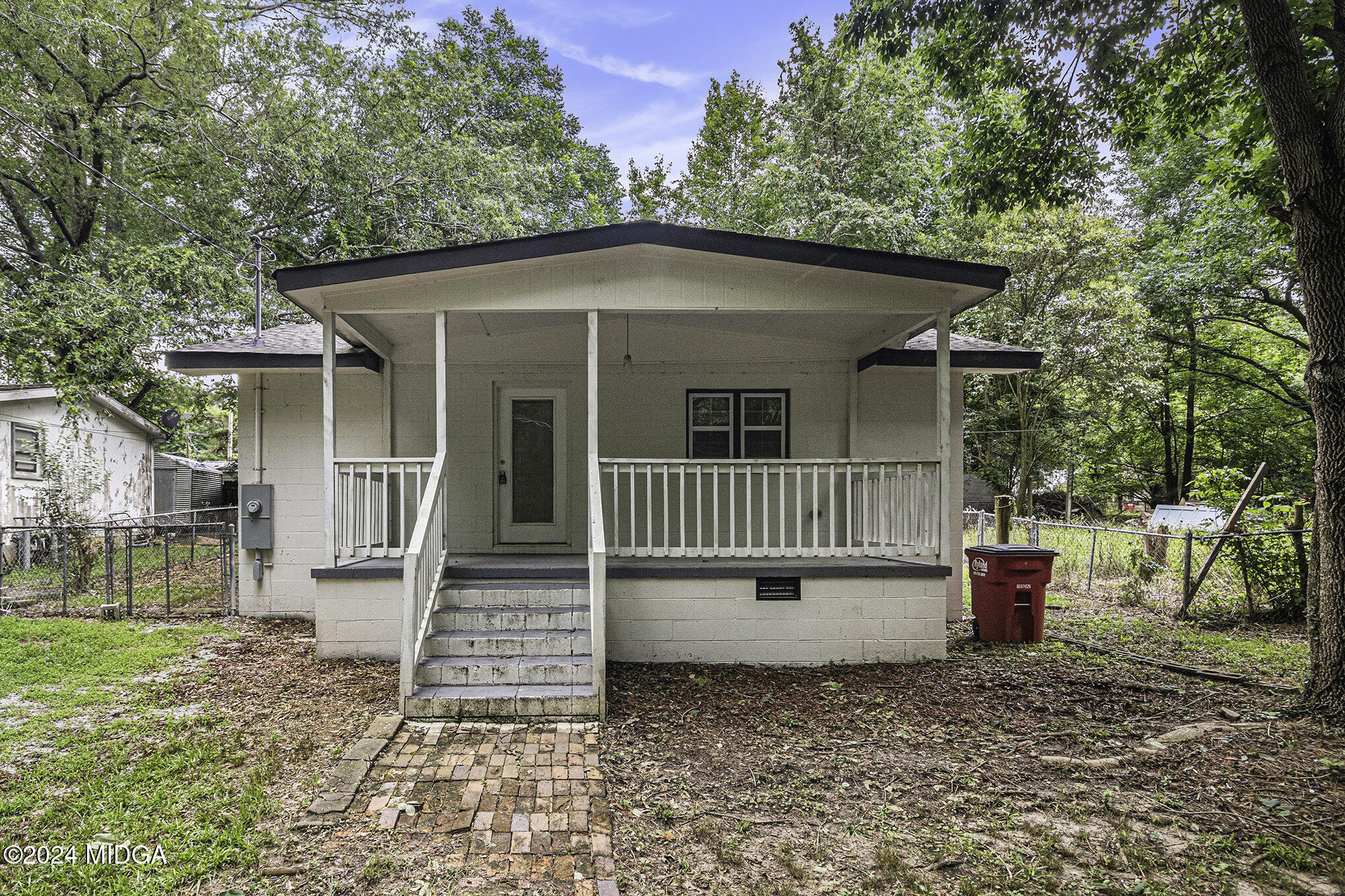 527 Reeves Street Sandersville, GA 31082 - Photo 1 of 22 Cover