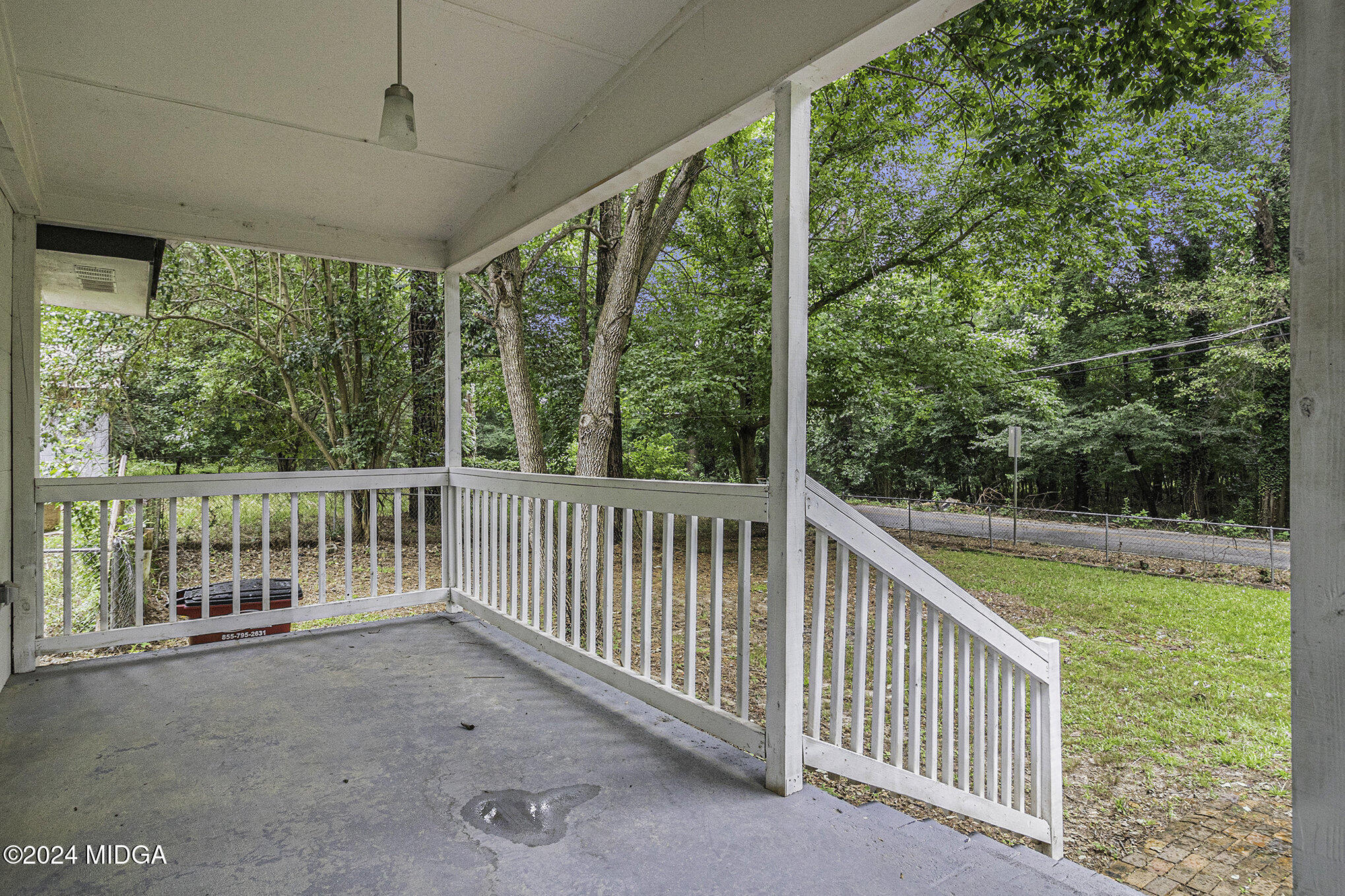 527 Reeves Street Sandersville, GA 31082 - Photo 4 of 22 017_527_reeves_st_38