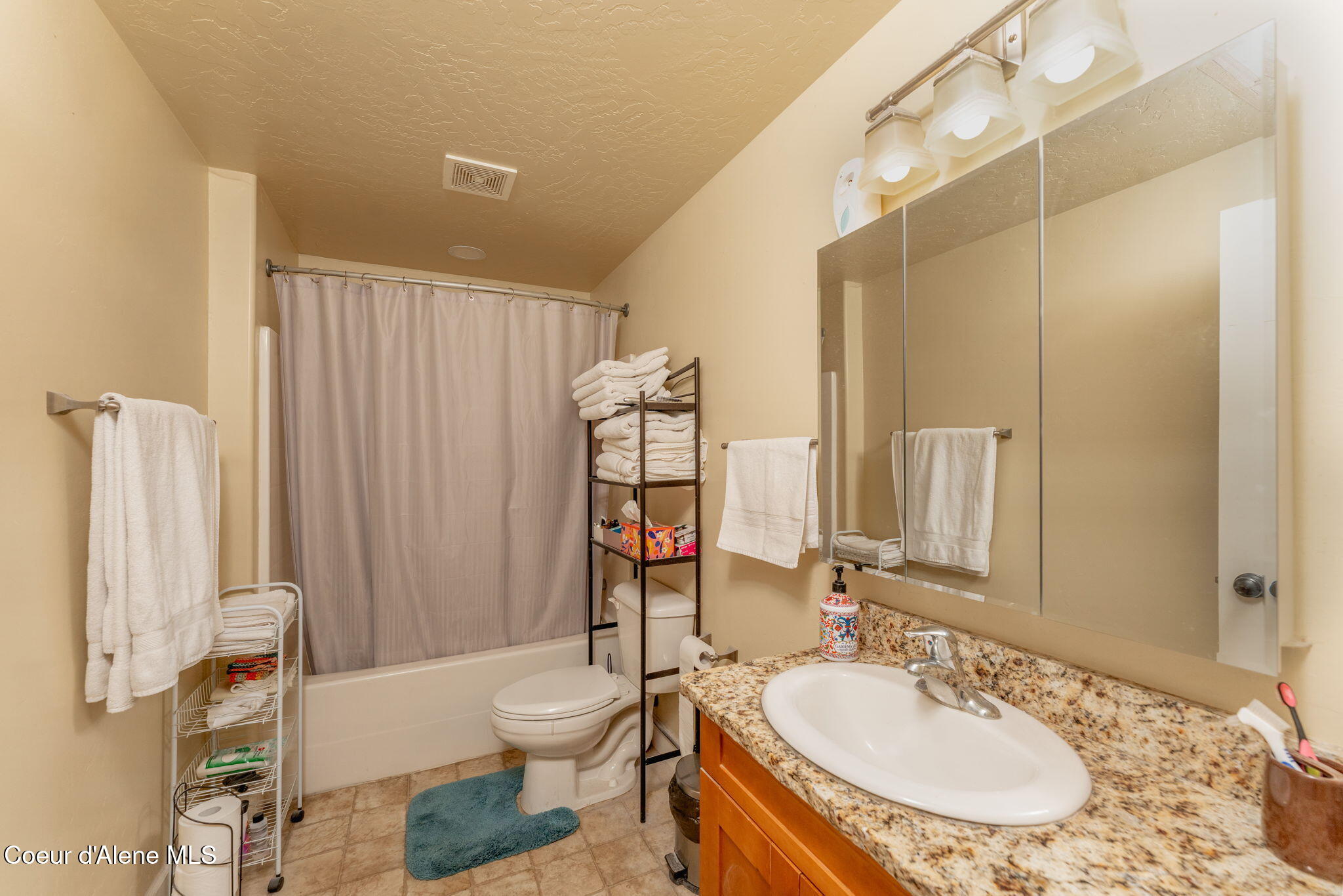 3861 North Guy Road Post Falls, ID 83854 - Photo 19 of 30 21-web-or-mls-20 (1 of 1)