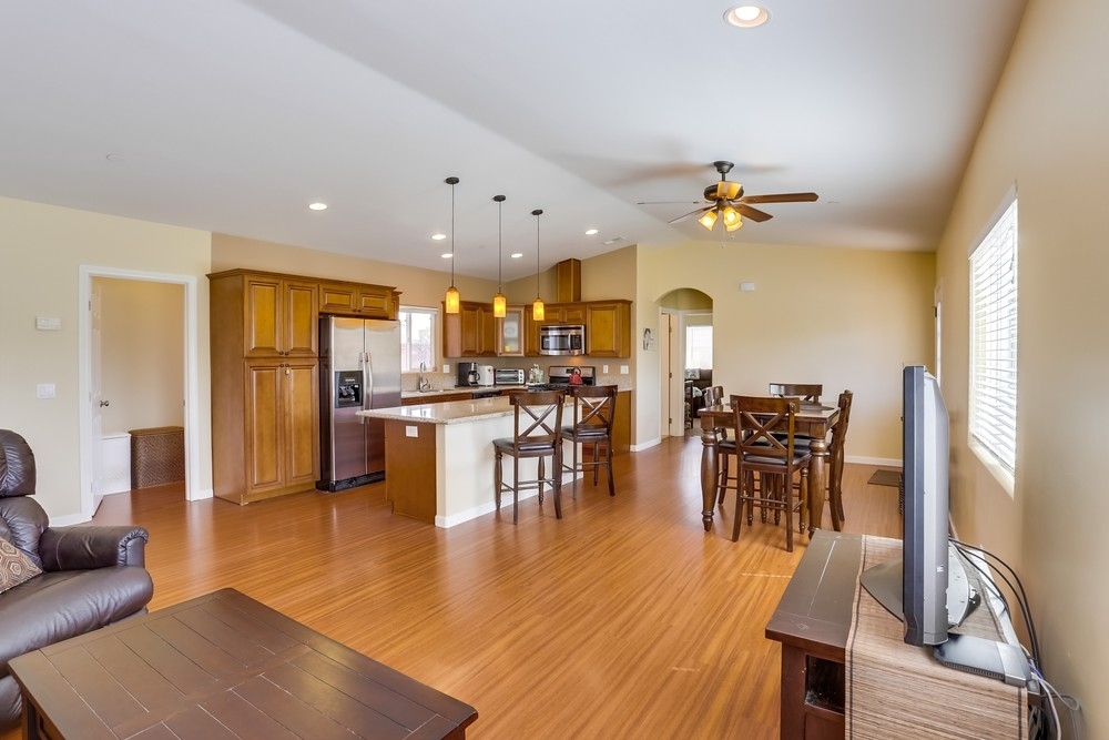 10560 Del Rio Road Spring Valley, CA 91978 - Photo 8 of 25