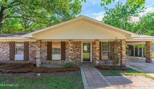 $189,000 | 329 Lionel Road, Pearl, MS 39208