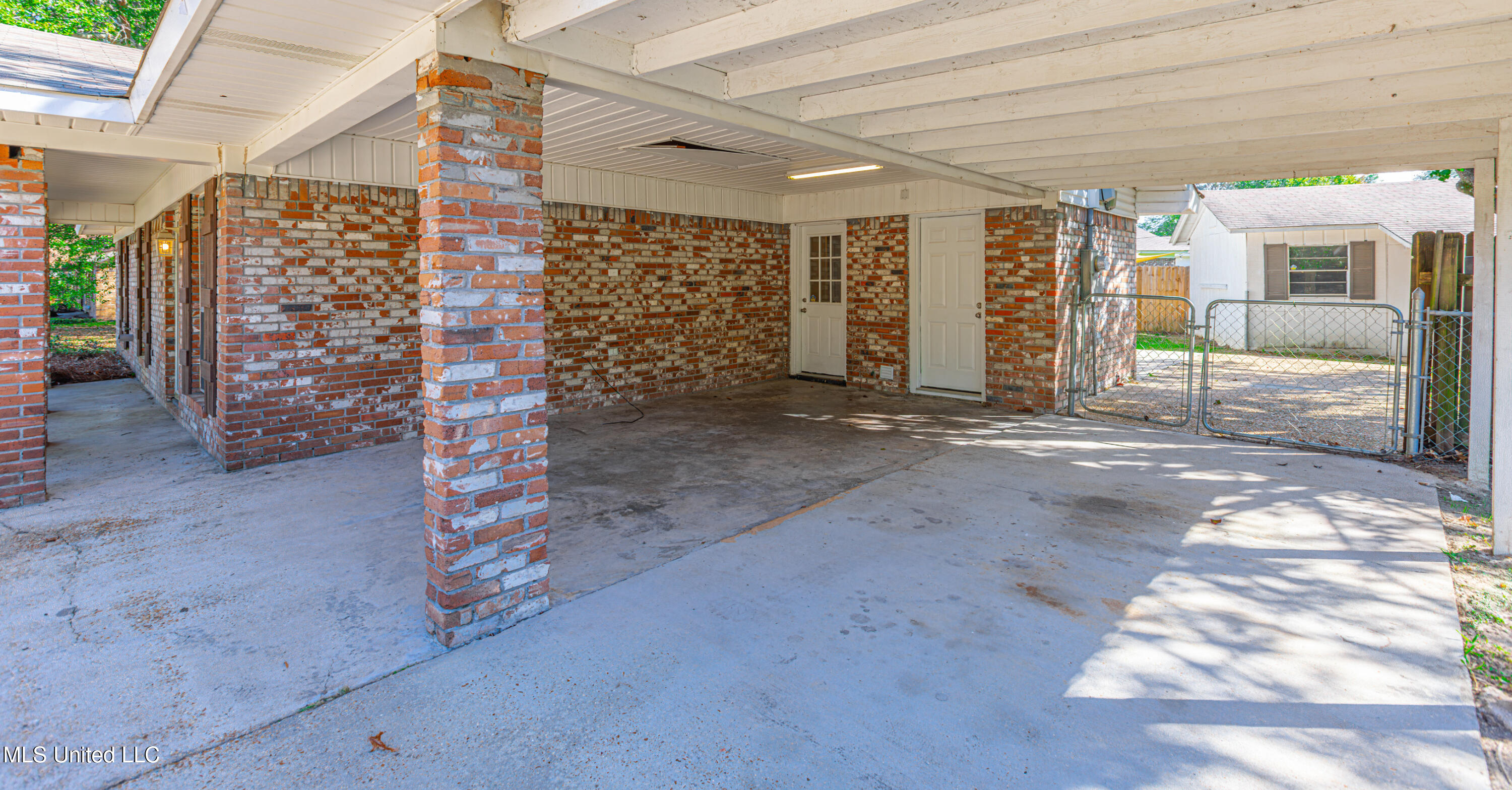 329 Lionel Road Pearl, MS 39208 - Photo 7 of 41 1R4A6126-Enhanced-NR