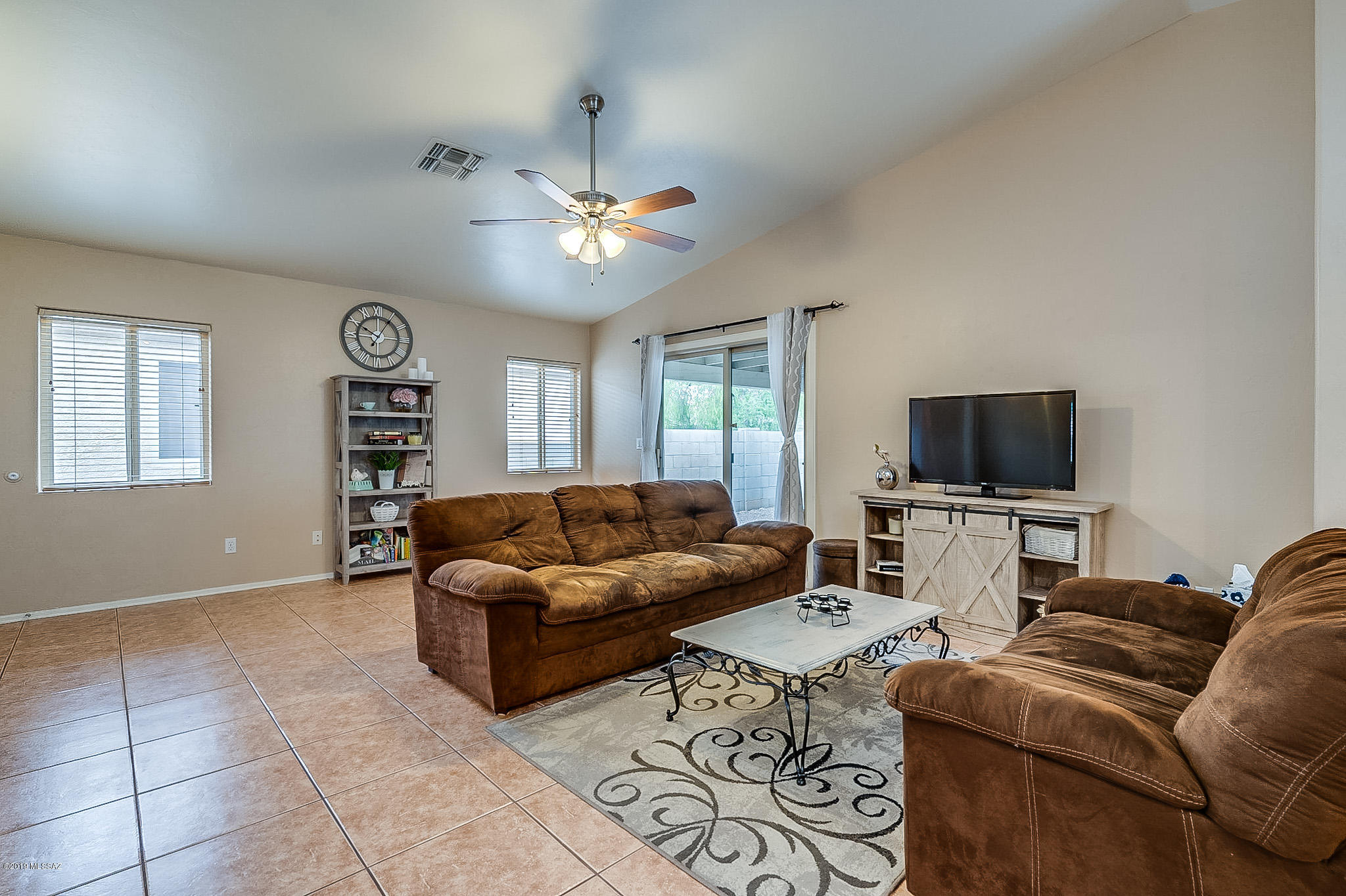 8329 South Bainbridge Road Tucson, AZ 85747 - Photo 10 of 42