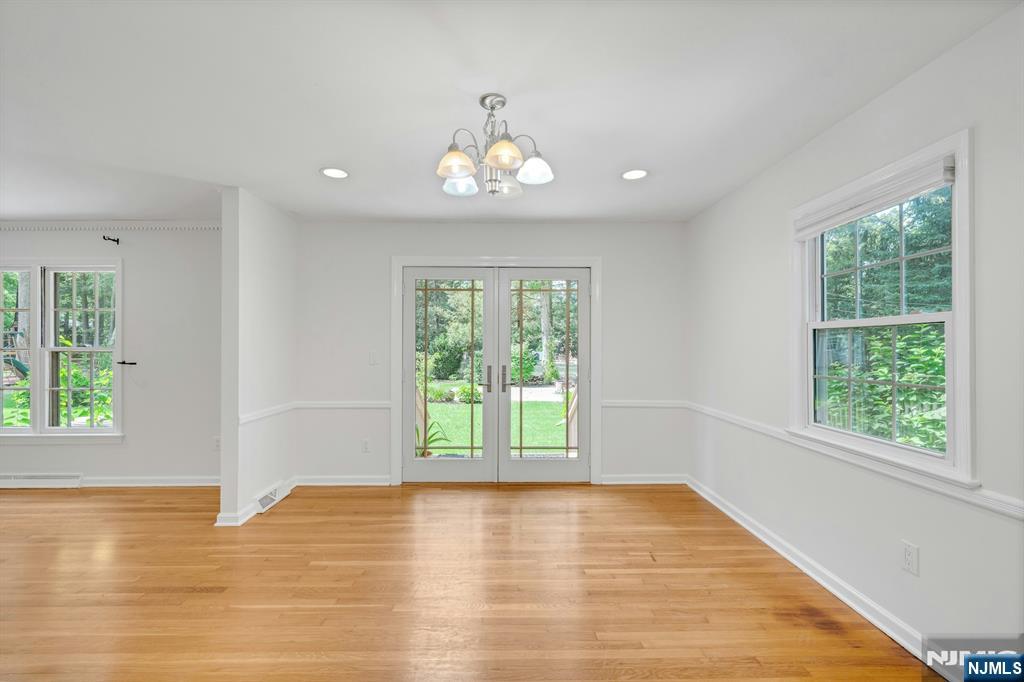 27 Stone Fence Road Allendale, NJ 07401 - Photo 13 of 39 Gallery Image 13