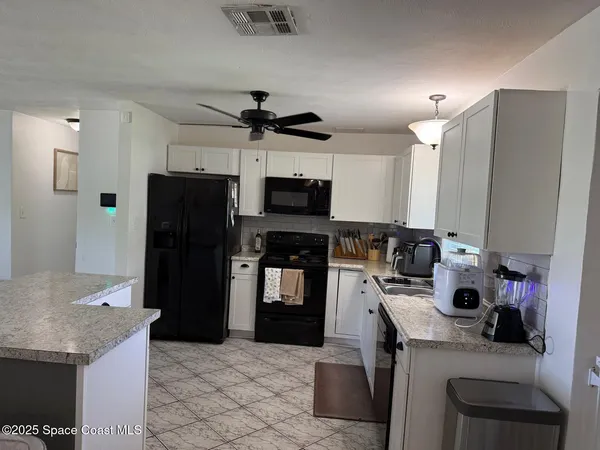 $2,000 | 2394 Shenandoah Road, Palm Bay, FL 32905