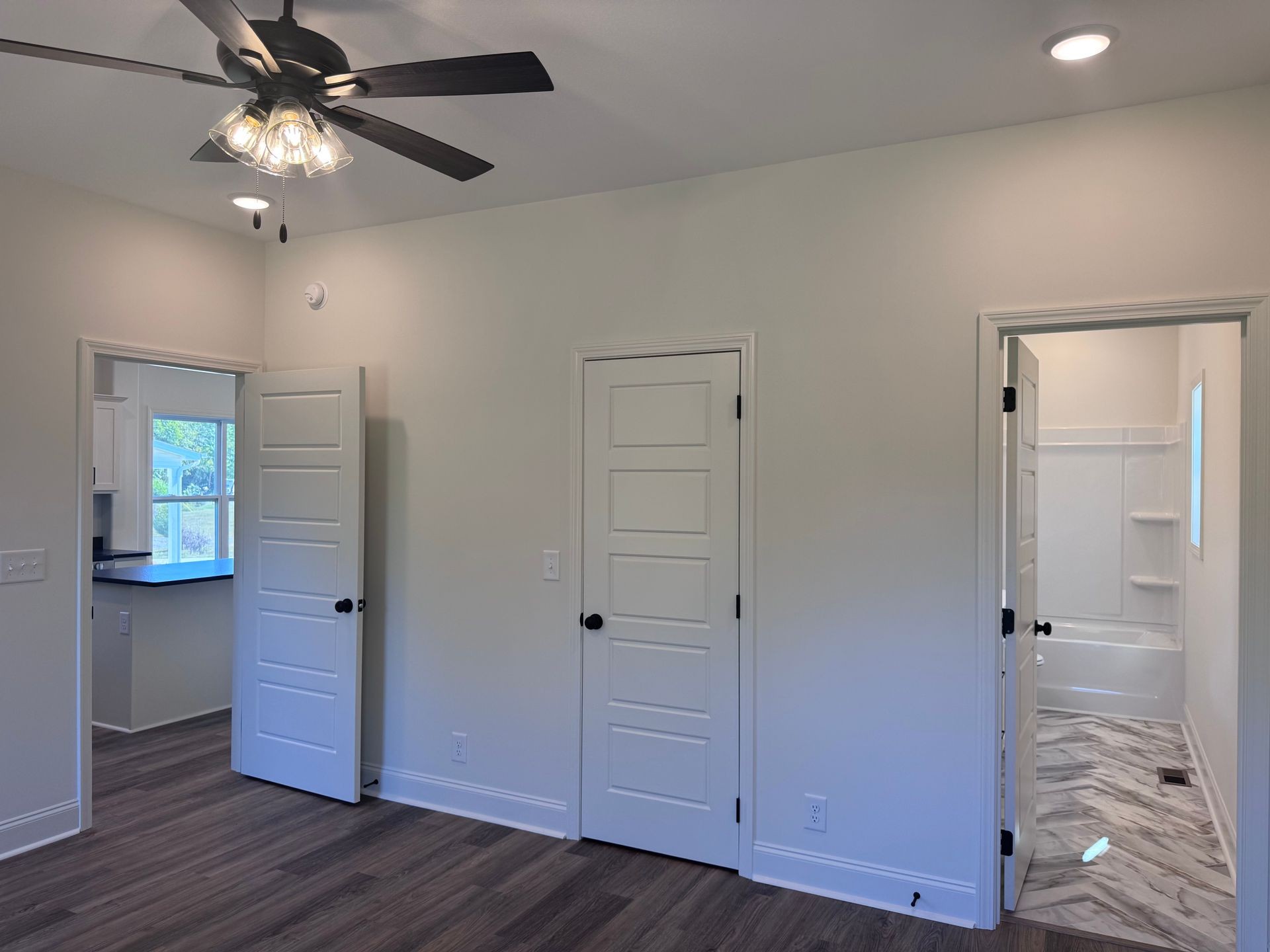 214 Wayne Hall Road Clarksville, TN 37040 - Photo 16 of 32 Gallery Image 16