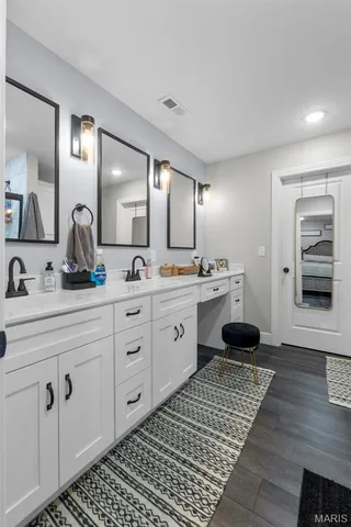 $309,900 | 214 Gladiola Street, Jackson, MO 63755