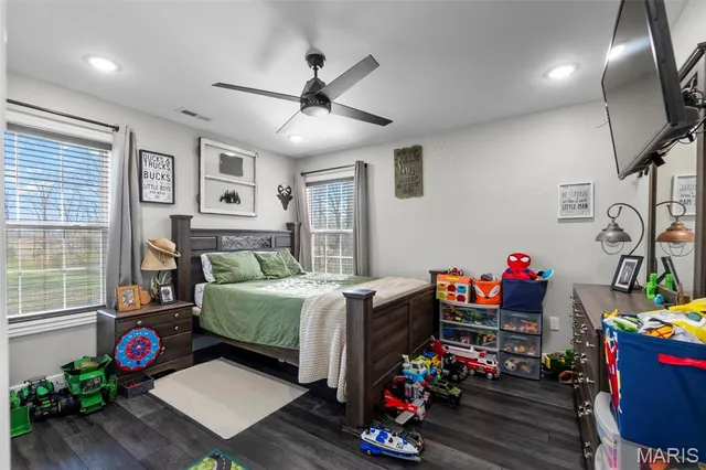 $309,900 | 214 Gladiola Street, Jackson, MO 63755