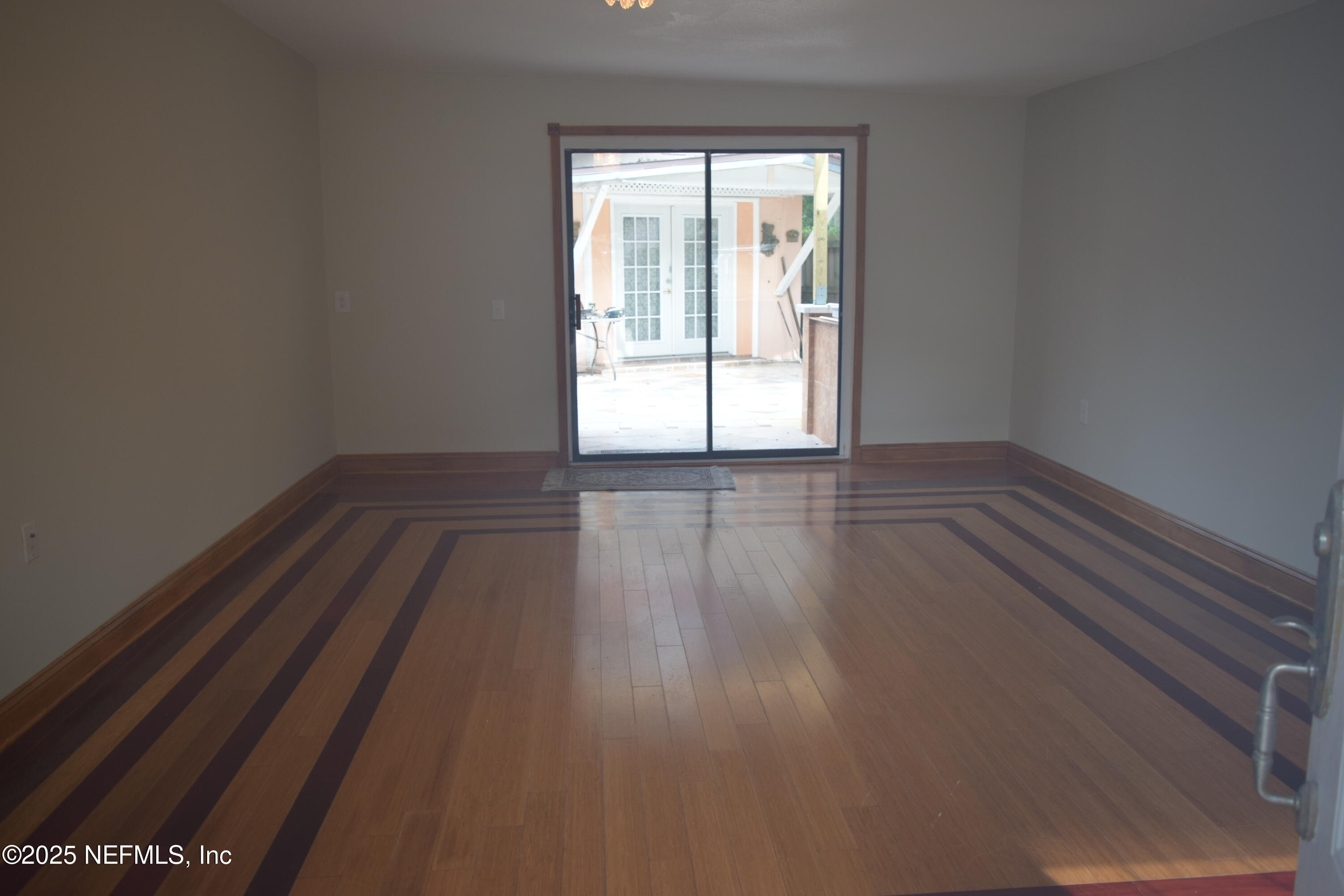 1780 Cortez Road Jacksonville, FL 32246 - Photo 3 of 22 Living Room