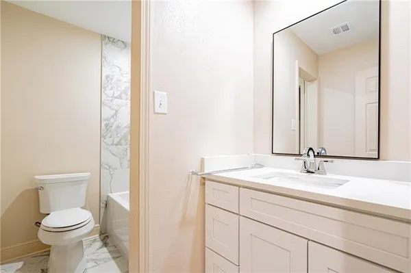 $649,000 | 6109 Flower Drive, Metairie, LA 70003