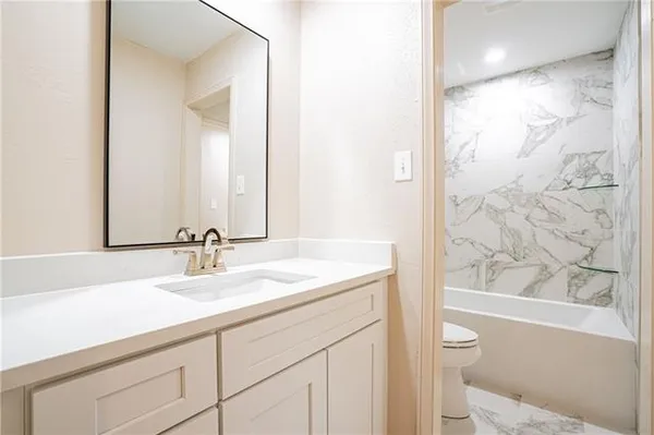 $649,000 | 6109 Flower Drive, Metairie, LA 70003
