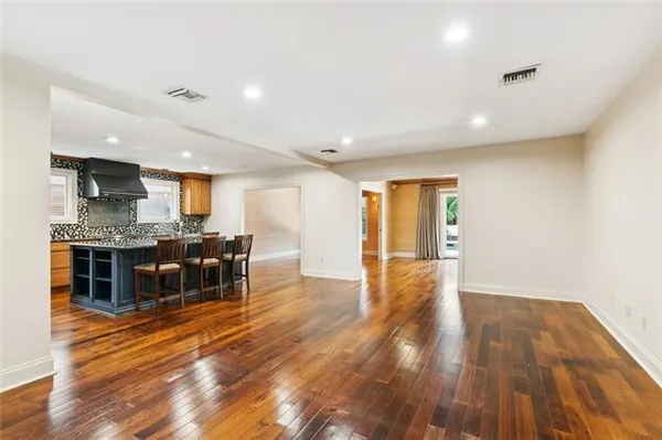 $649,000 | 6109 Flower Drive, Metairie, LA 70003