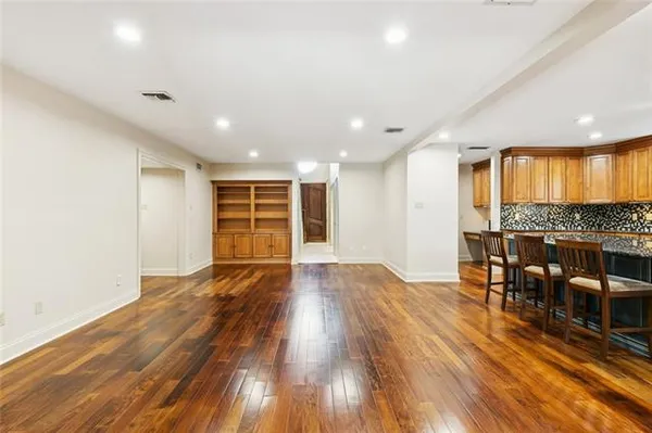$649,000 | 6109 Flower Drive, Metairie, LA 70003