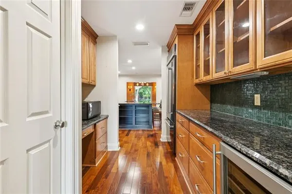 $649,000 | 6109 Flower Drive, Metairie, LA 70003