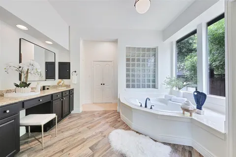 $995,000 | 4401 Mira Vista Drive, Frisco, TX 75034