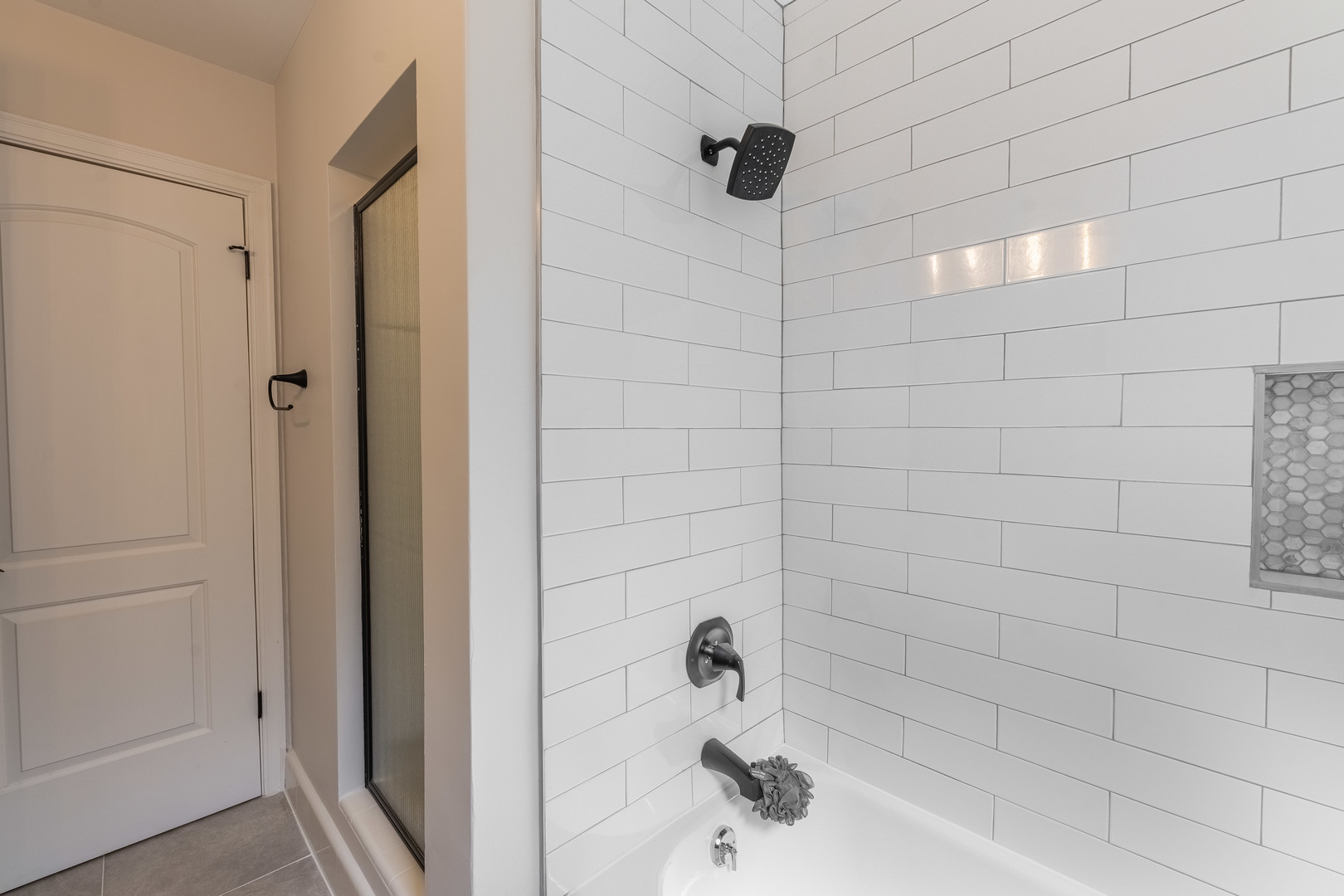 2335 14th Avenue North Riverside, IL 60546 - Photo 16 of 33 a bathroom with a sink